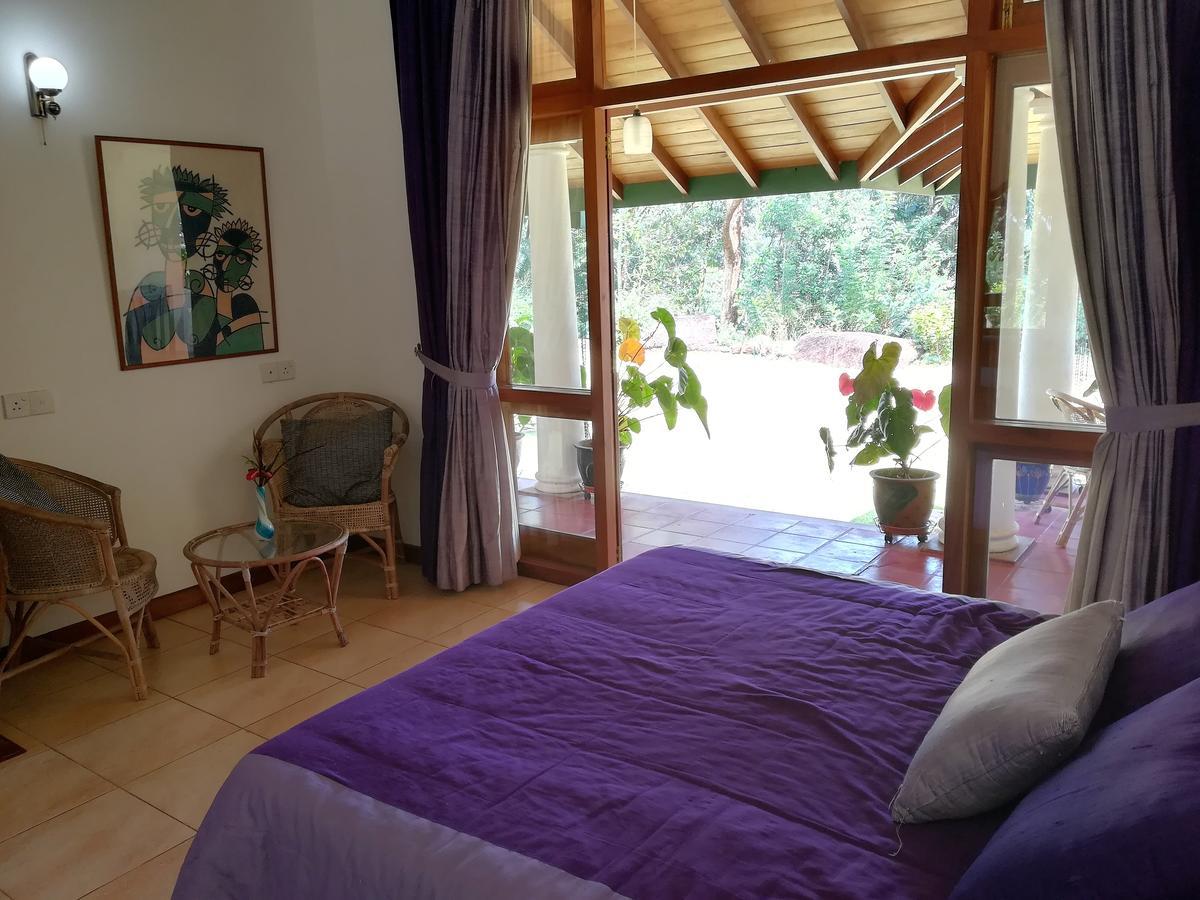 Jungle Tide Bed & Breakfast Kandy Exterior photo